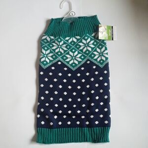 NWT Dog sweater size large